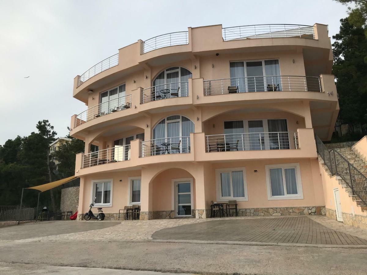 Villa Grand بار المظهر الخارجي الصورة